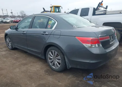 2011 Honda Accord 2.4 Ex-L z USA, uszkodzony, nr VIN 1HGCP2F87BA007379